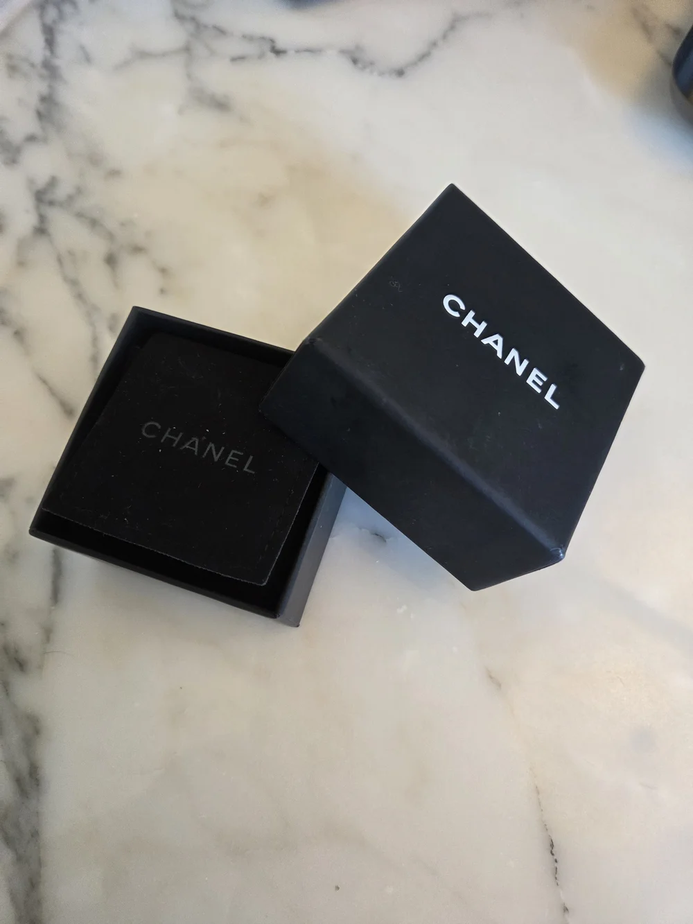 CHANEL Pink Camellia Logo Gold-Tone Stud Earrings Opalesque Swirl Statement Stud - Picture 11 of 15